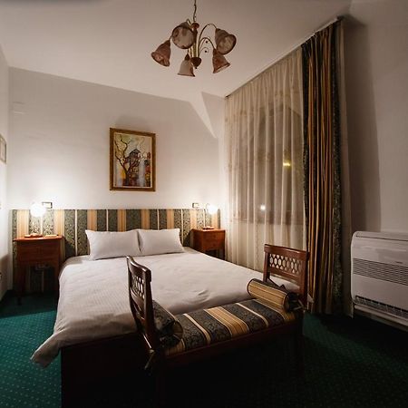 Casa 3 Guesthouse ออราแด ภายนอก รูปภาพ