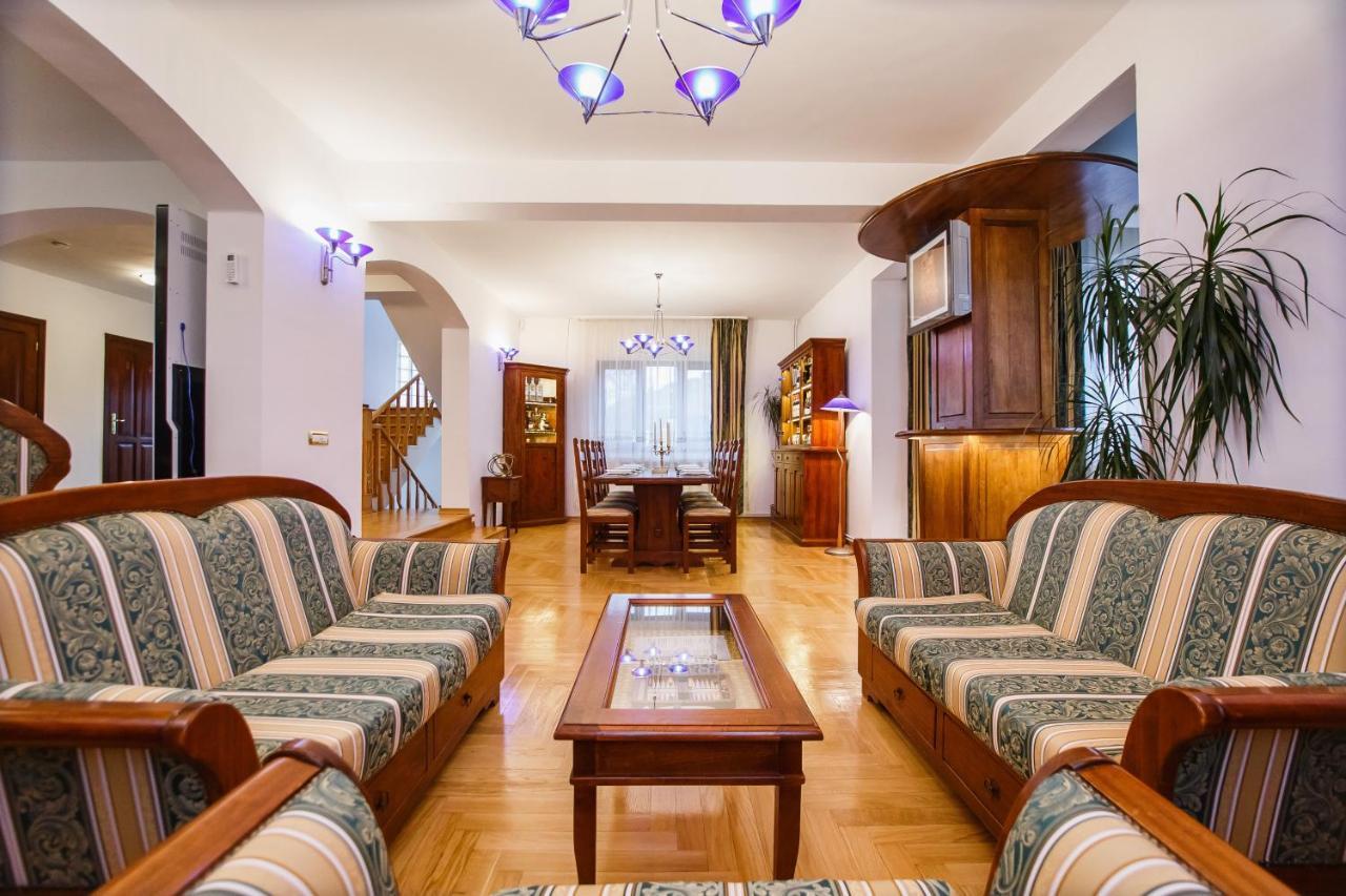 Casa 3 Guesthouse ออราแด ภายนอก รูปภาพ
