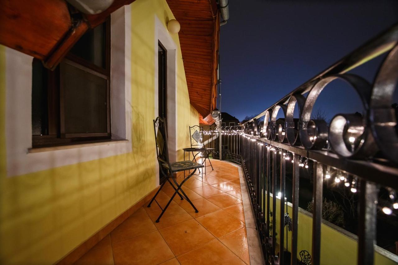 Casa 3 Guesthouse ออราแด ภายนอก รูปภาพ
