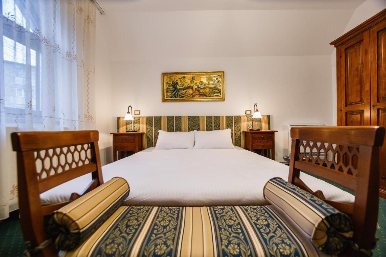 Casa 3 Guesthouse ออราแด ภายนอก รูปภาพ
