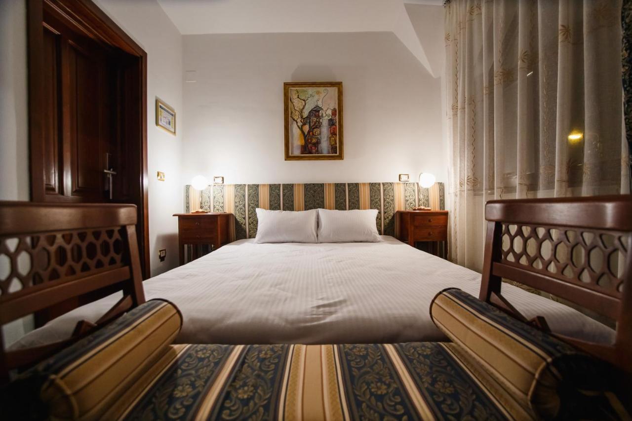 Casa 3 Guesthouse ออราแด ภายนอก รูปภาพ