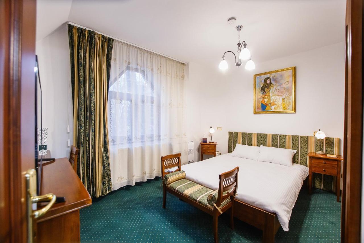 Casa 3 Guesthouse ออราแด ภายนอก รูปภาพ
